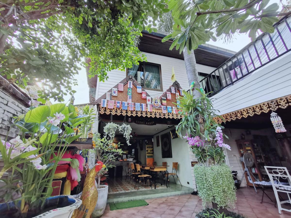 TAVEE Guesthouse Bangkok Eksteriør billede